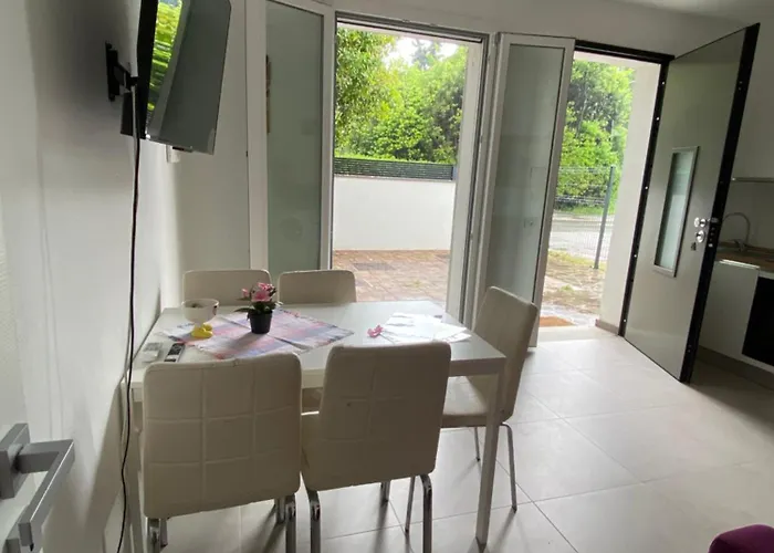 Popilia Sea & Business Red דירה *